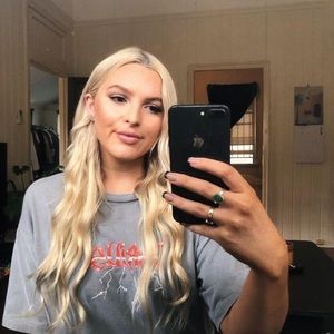 Meet your Posher, Lilly